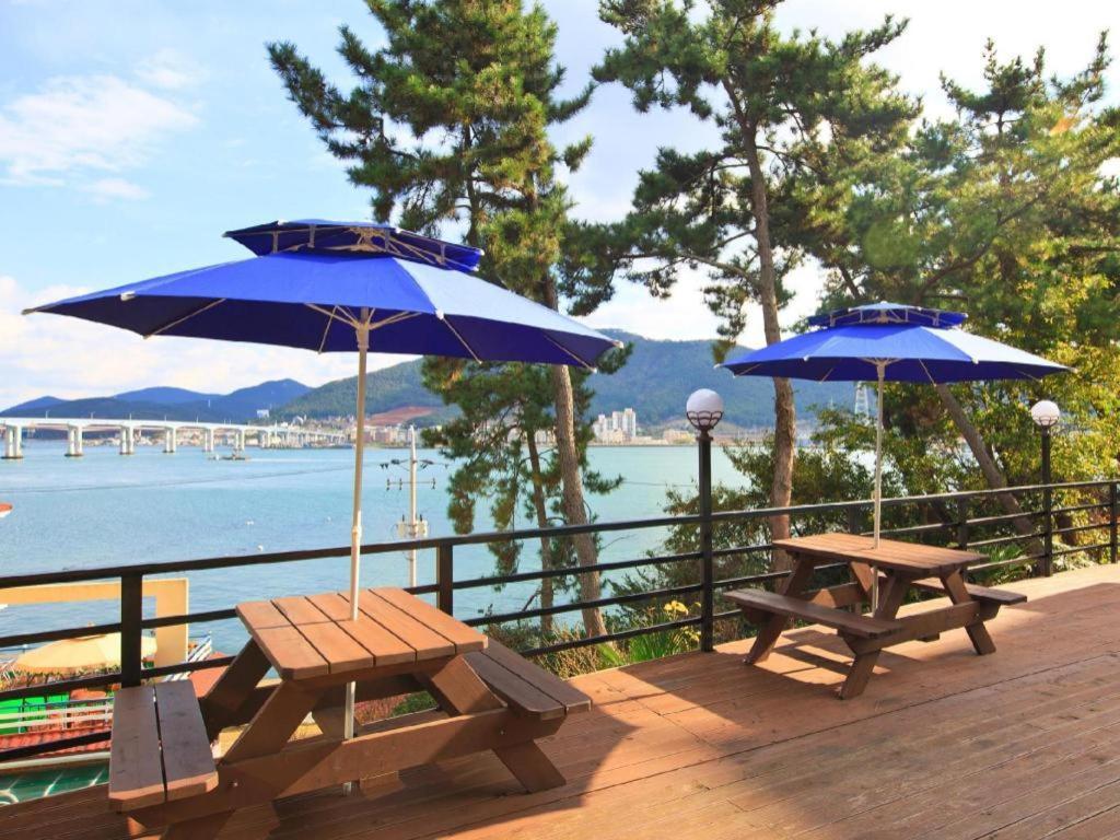 Hyacinth Pension Tongyeong Extérieur photo